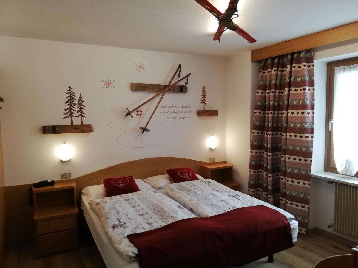 Hotel Aida Pozza di Fassa Esterno foto