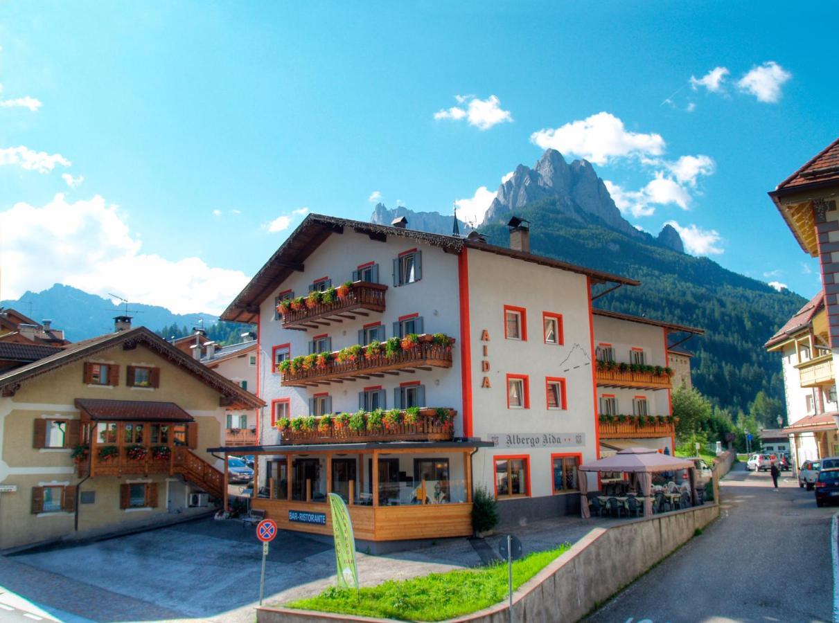 Hotel Aida Pozza di Fassa Esterno foto